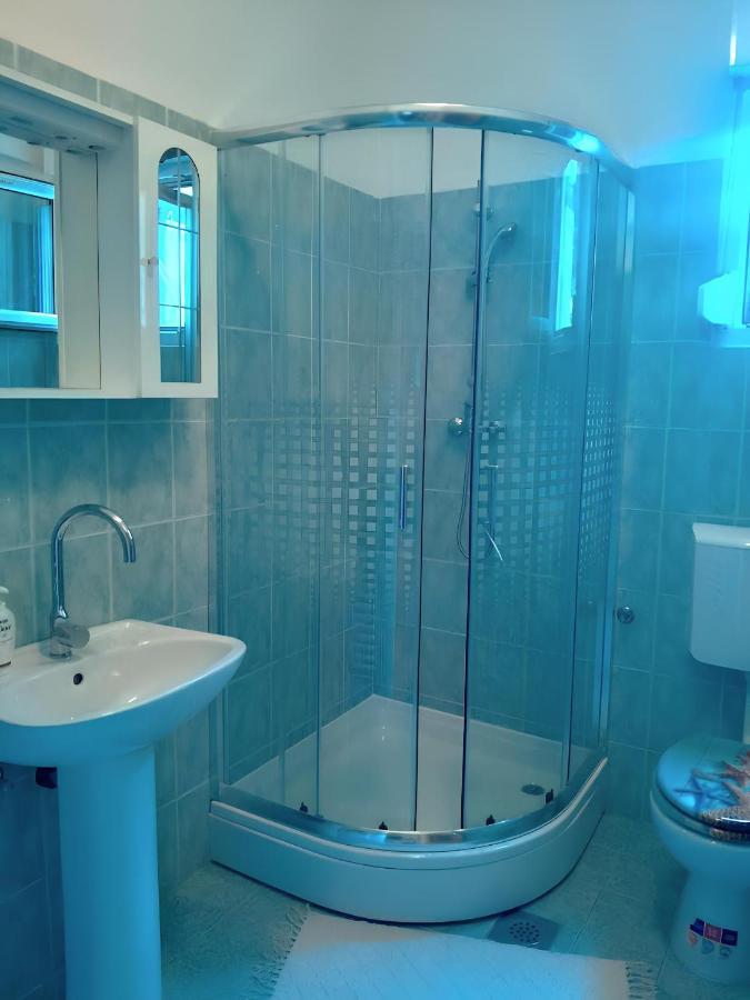 Apartment Pletikos Premantura Luaran gambar