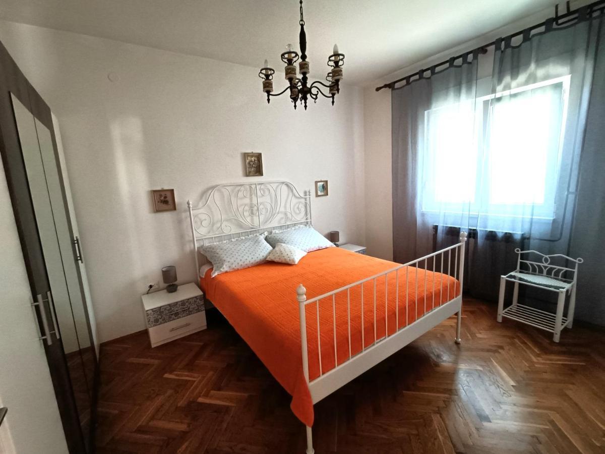 Apartment Pletikos Premantura Luaran gambar