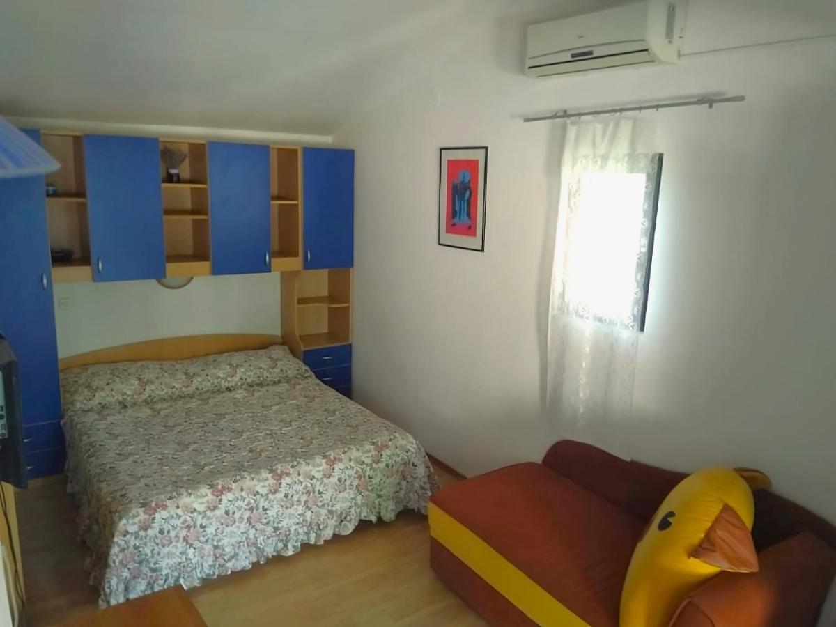 Apartment Pletikos Premantura Luaran gambar